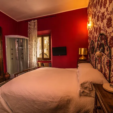 Vedetta Townhouse - camere e appartamenti nel centro storico by Be Vedetta-3